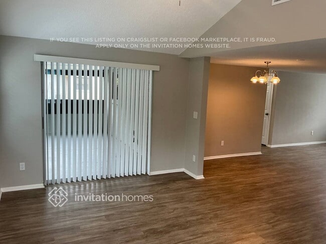 Photo - 16033 Villa Dr