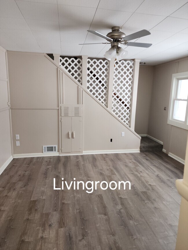 Photo - 134 E South St