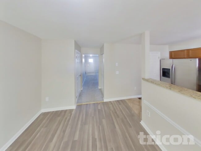 Photo - 3326 Midland Ct