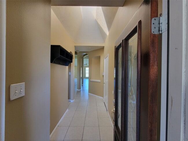 Photo - 3934 Camelia Glen Ln