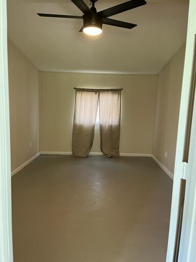 Photo - 1807 W 4th St