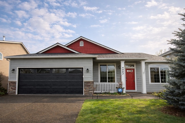 Photo - 5447 N St