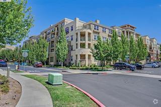 Building Photo - 49002 Cinnamon Fern Common Rental