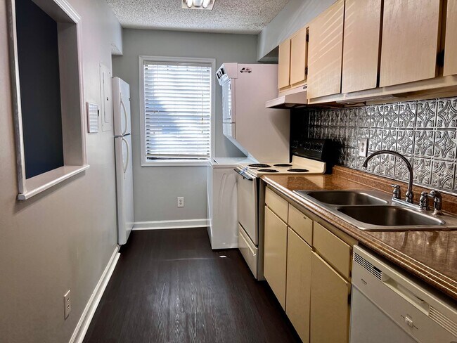 Photo - 210 Appleby Dr Unit APP218