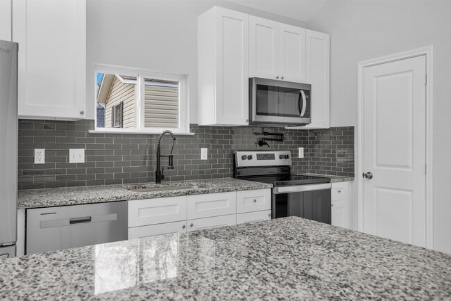 Photo - 16694 E Juneau St