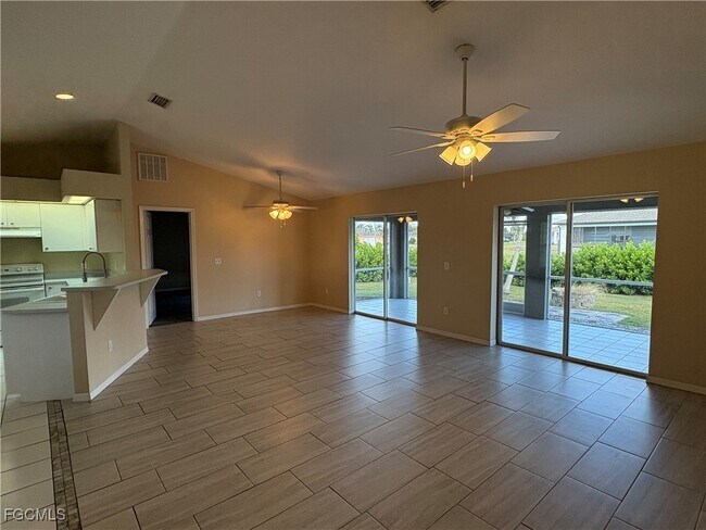 Photo - 4333 Agualinda Blvd