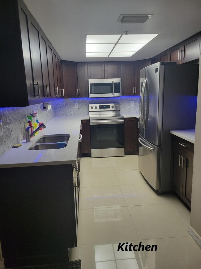 Photo - 1400 Crestwood Ct S Unit 1402