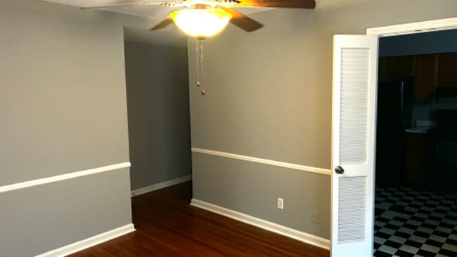 Photo - 2549 Glenmary Ave Unit 4