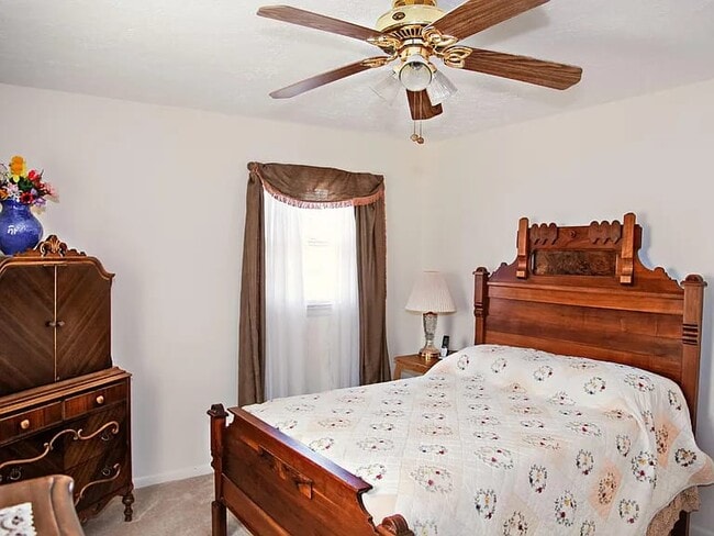 Photo - 2814 Paden Dr