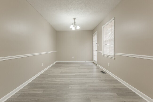 Photo - 438 Pine Grove Rd