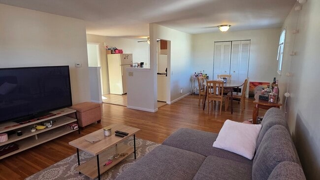 Photo - 55 Wedgewood Rd Unit 1