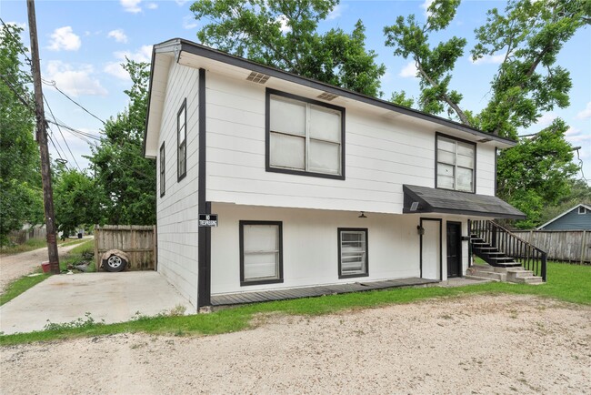 Building Photo - 2206 Avenue M