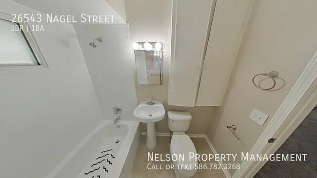 Photo - 26543 Nagel St