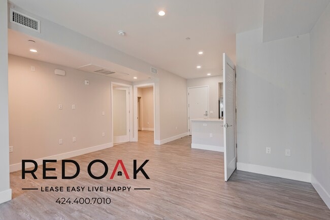 Building Photo - 5550 Bonner Ave Unit 403 Rental