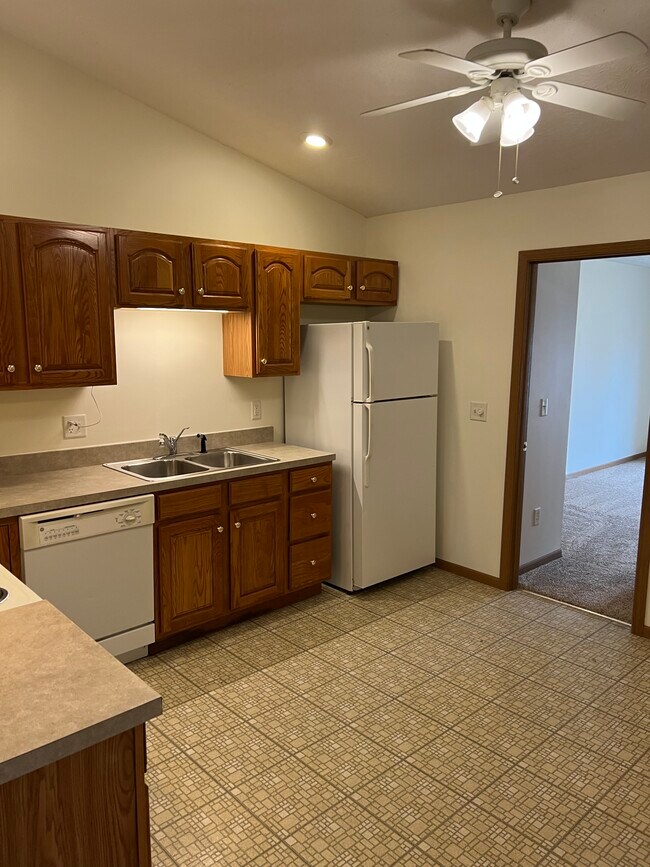 Photo - 1280 Sequoia Ct Unit C