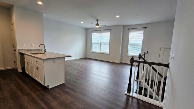 Photo - 65 N Conifer Dr