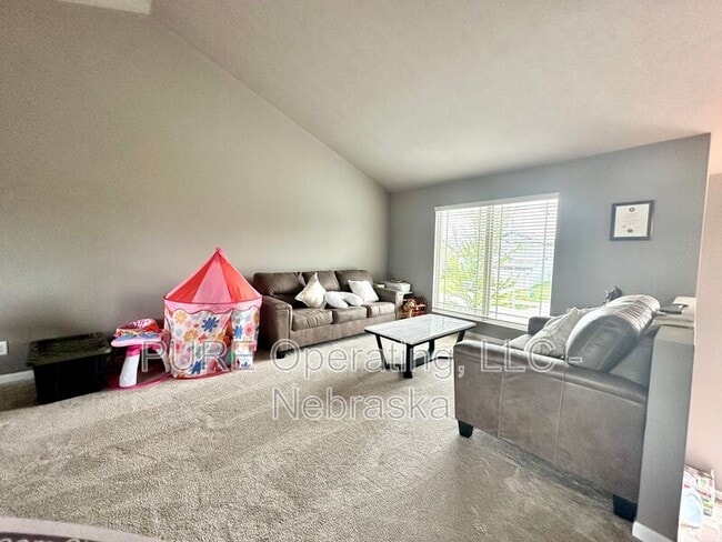 Photo - 7605 N 92nd Ave