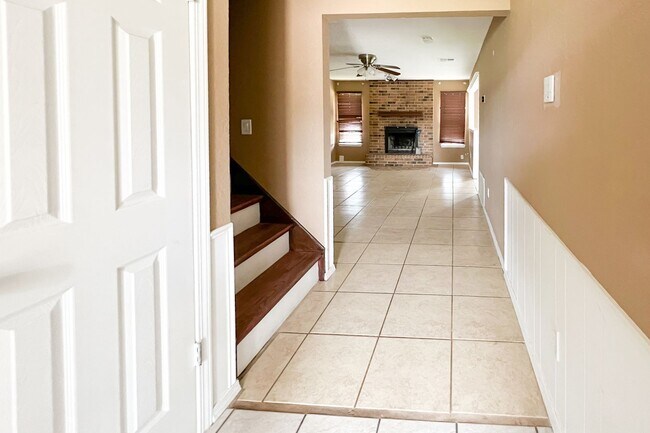 Photo - Massive 4BD/2BTH and 2 Car garage Home! Mi...