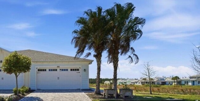 Photo - 896 Coral Reef Way