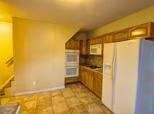 Photo - 5 Bedroom House in Clifton Near UC's Campus