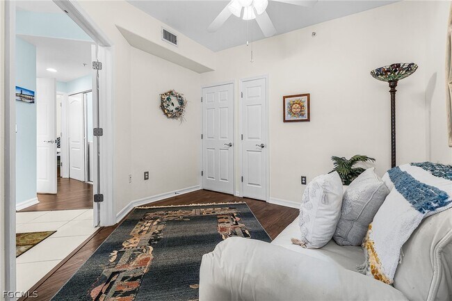 Photo - 2620 Somerville Loop Unit 2003