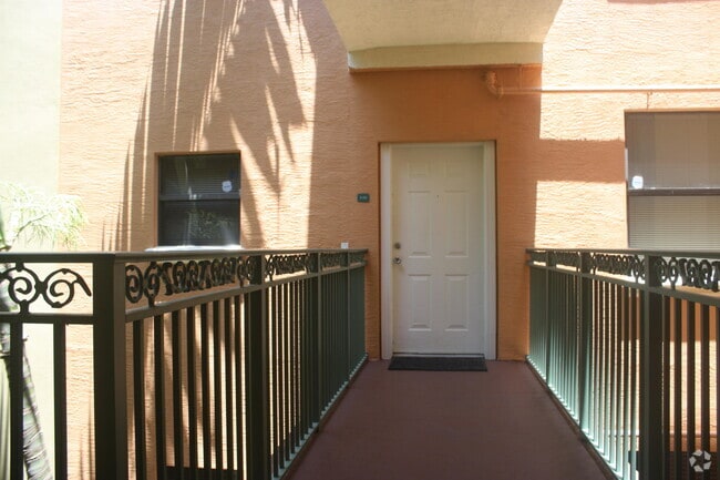 Building Photo - 1610 Presidential Way Unit 401 Rental