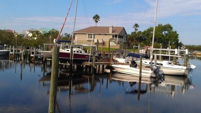 Photo - Heather Cove Condominiums