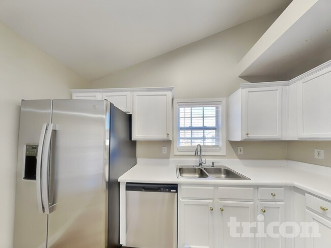 Photo - 2979 Rolling Ln