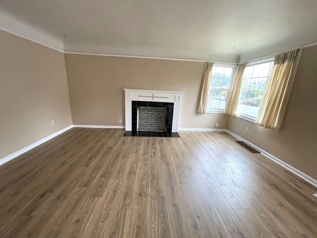 Photo - Renovated 3 Bed, 2 Bath House with Large Yard