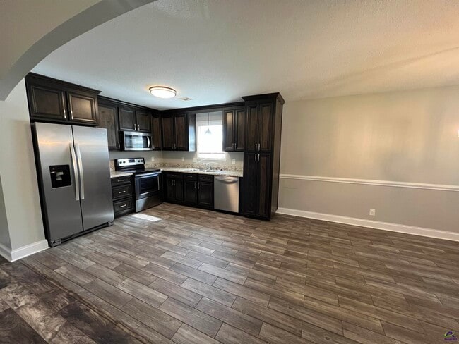 Photo - 114 Tahoe Ln