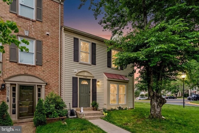 Building Photo - 7302 Rokeby Dr