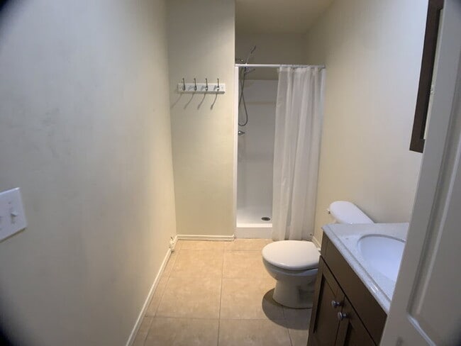 Photo - 3333 W 8th St Unit d d19