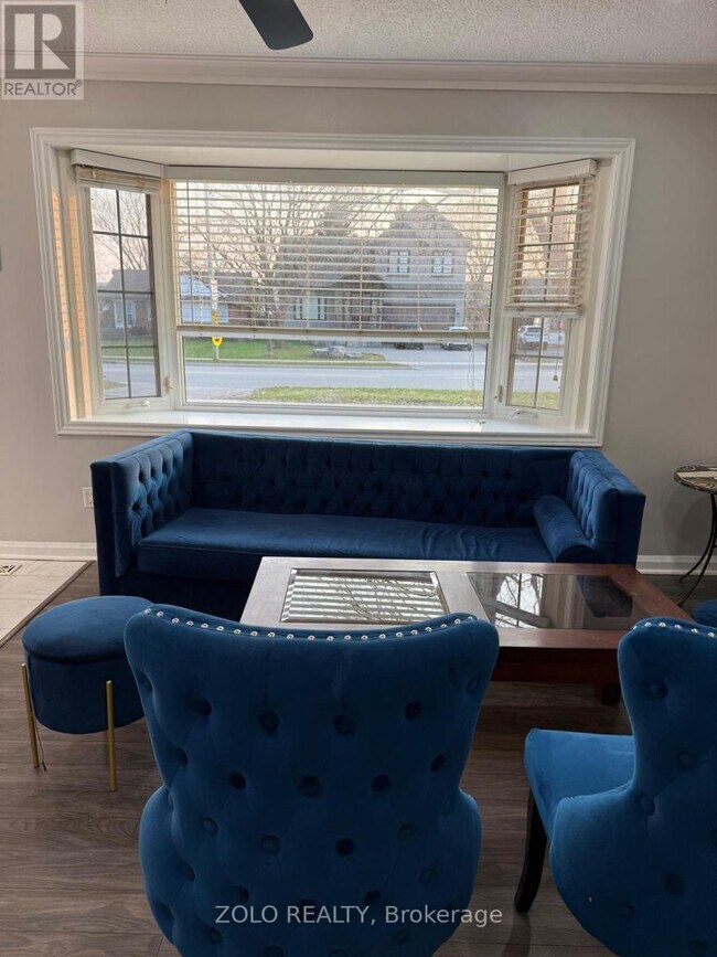 Photo - 369 Martin St