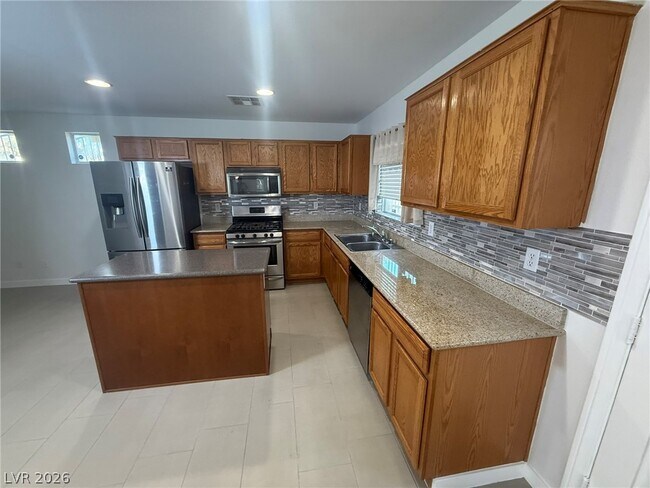 5241 Starter Ave