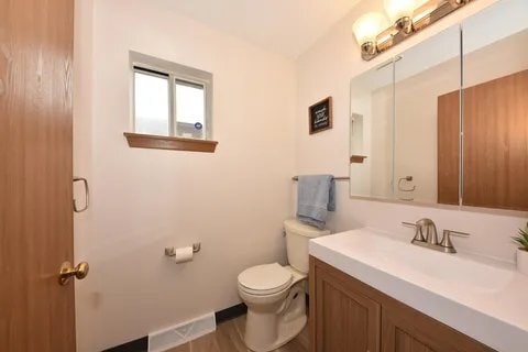 Photo - W163N11528 Windsor Ct Unit A