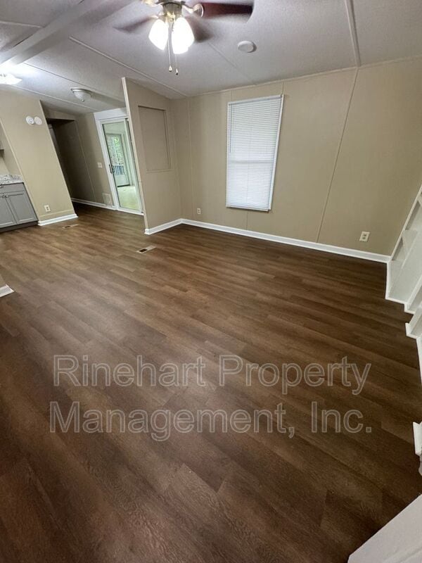 3252 Balkan Dr