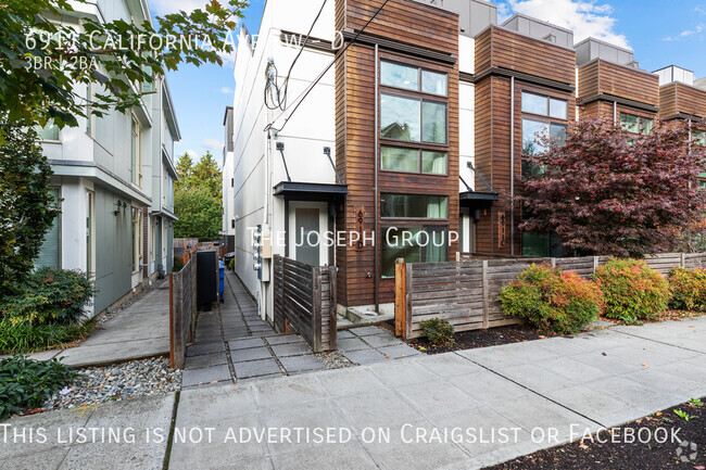 Building Photo - Beautiful 3 bed in West Seattle w/rooftop ... Rental