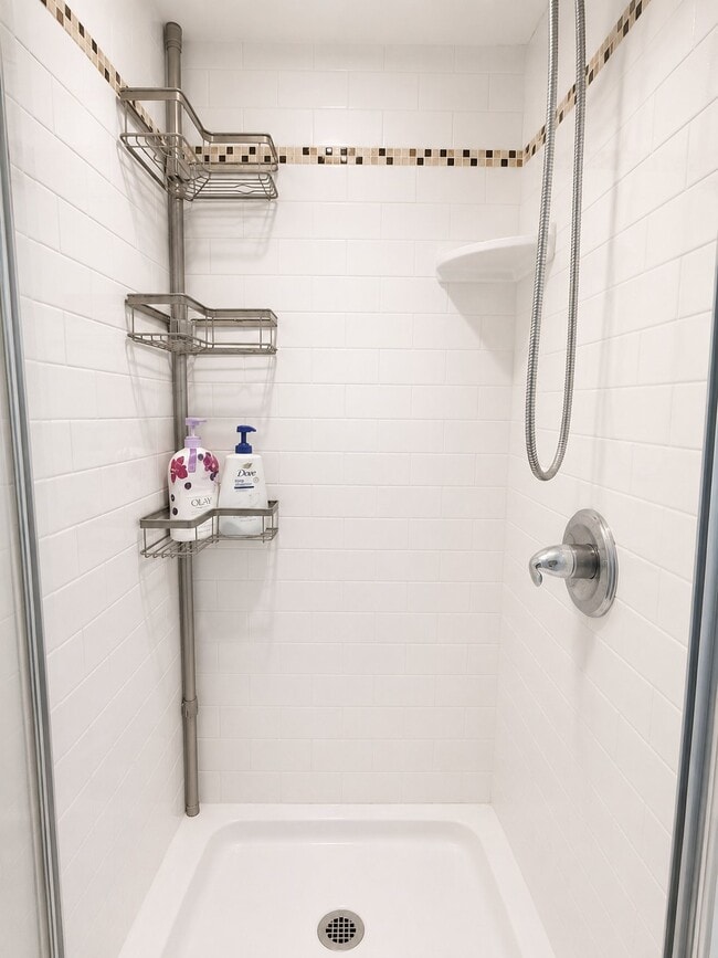 Photo - 77 Mercer St Unit 2