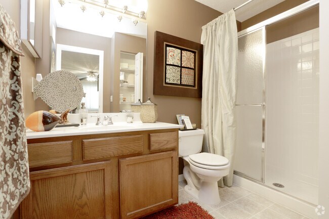 The Canadian - Master Bathroom - EAGLE CHASE APARTMENTS