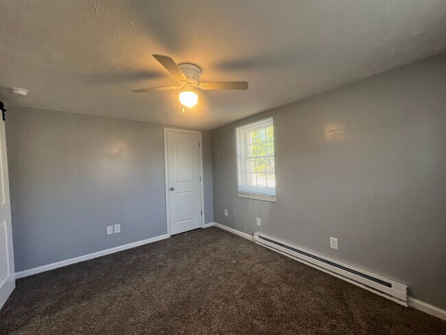 Photo - 2218 Murchison Rd