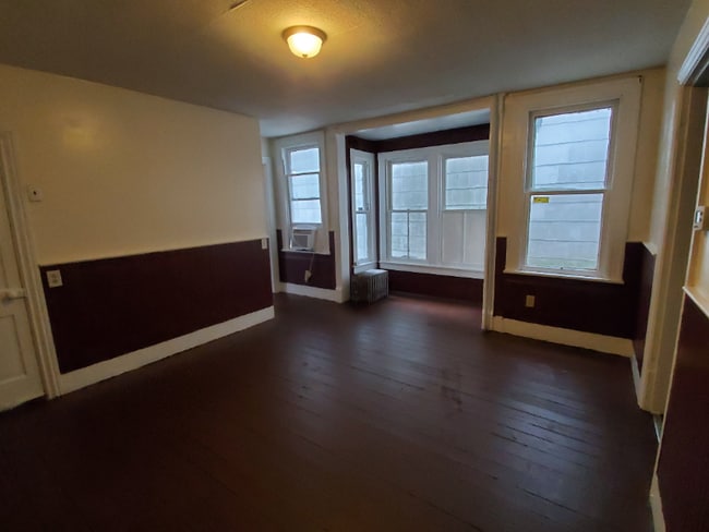 Photo - 314 N Maple Ave