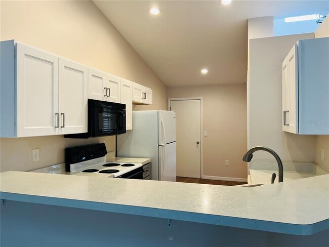 Photo - 5440 Rosewall Cir