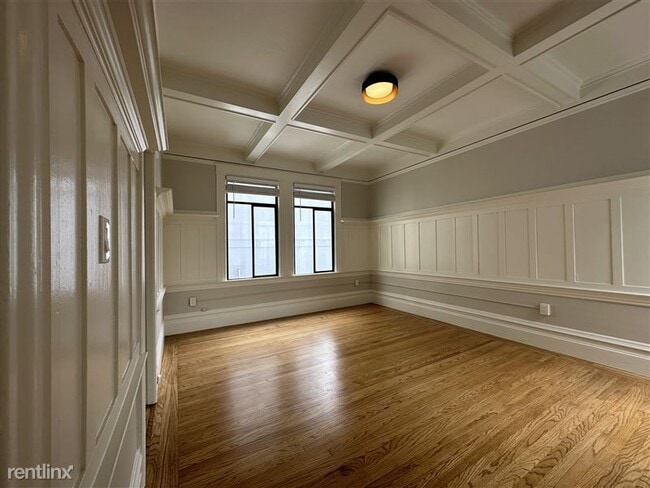 Photo - 555-559-559 2nd St Unit 555