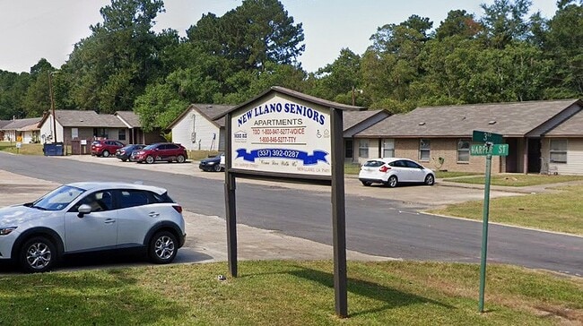 Building Photo - 301 Harper St