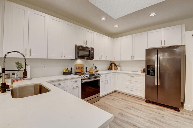 Photo - 9892 Summerbrook Terrace
