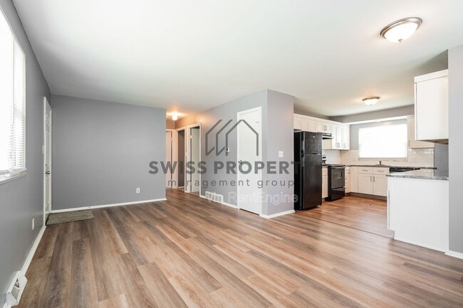 Photo - 1642 Marina Dr