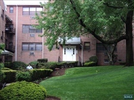 Photo - 212 Prospect Ave