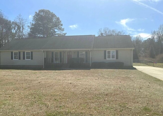 Building Photo - 65 Salem Meadow Dr