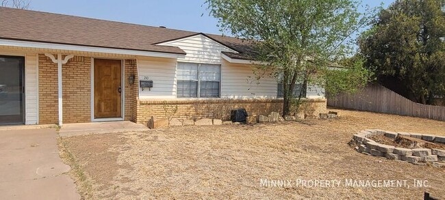 Photo - 210 N Glenwood Dr