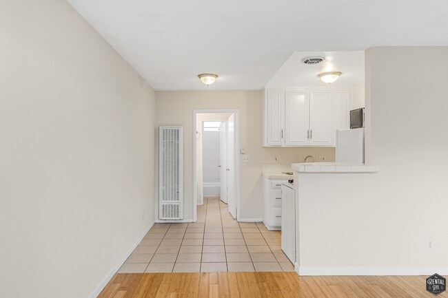 Photo - 2435 2nd St Unit 2